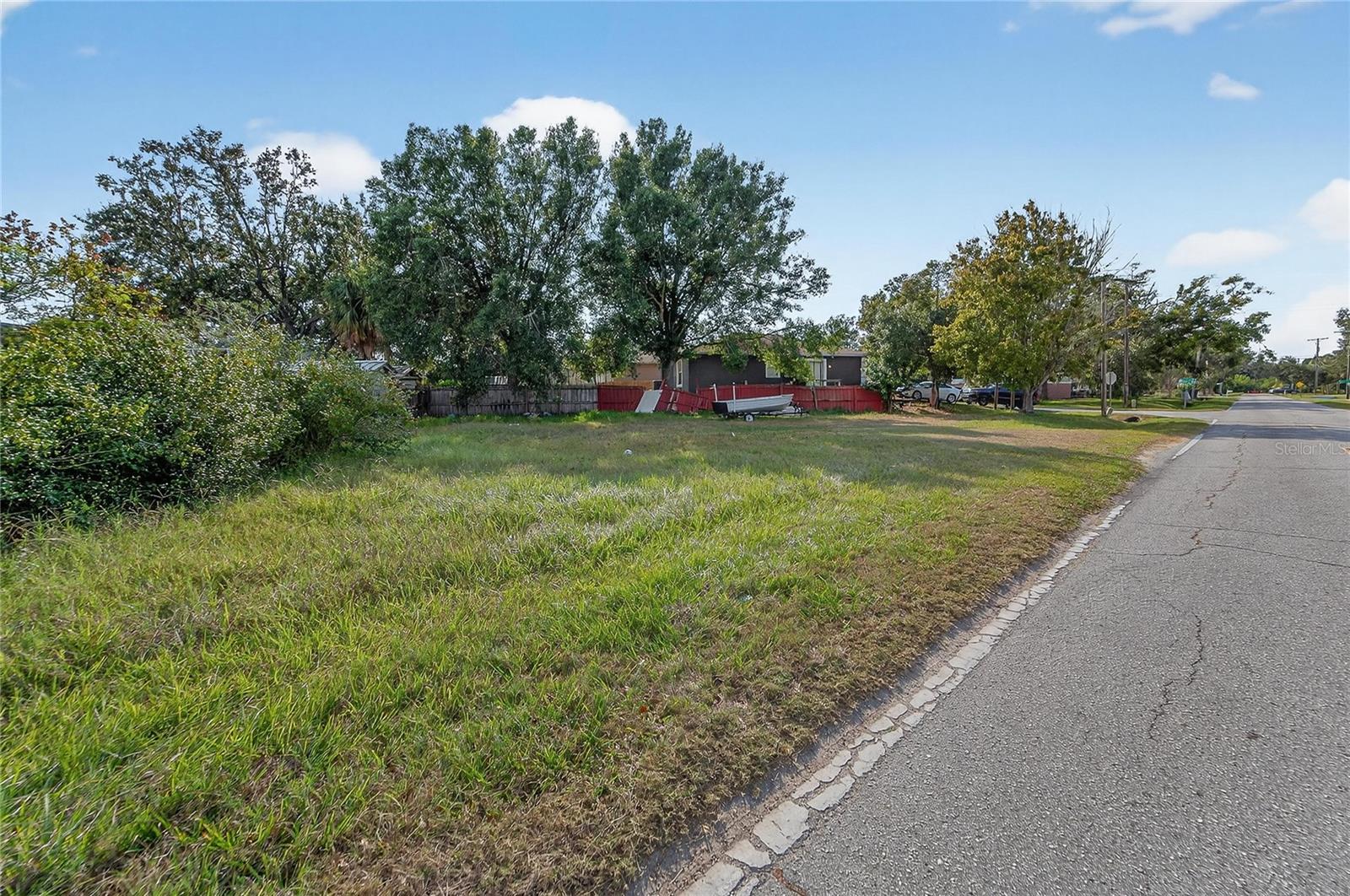 Image 8 of 22 For 1104 College Avenue