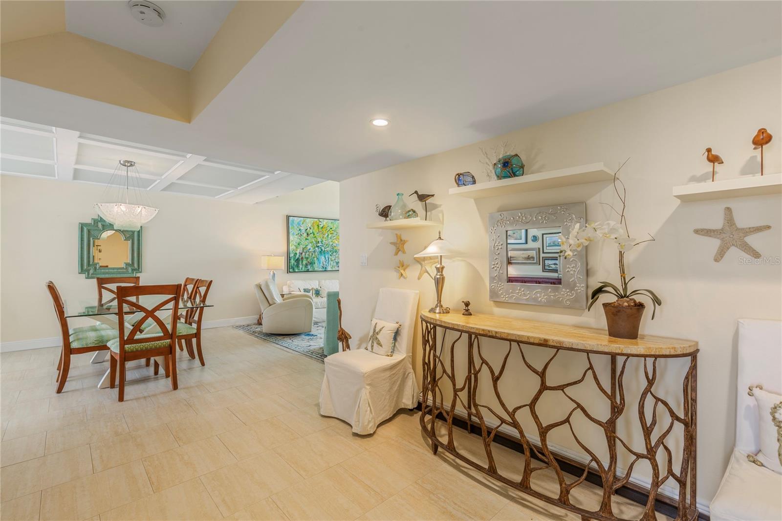 Image 5 of 45 For 440 Gulfview Boulevard 1705