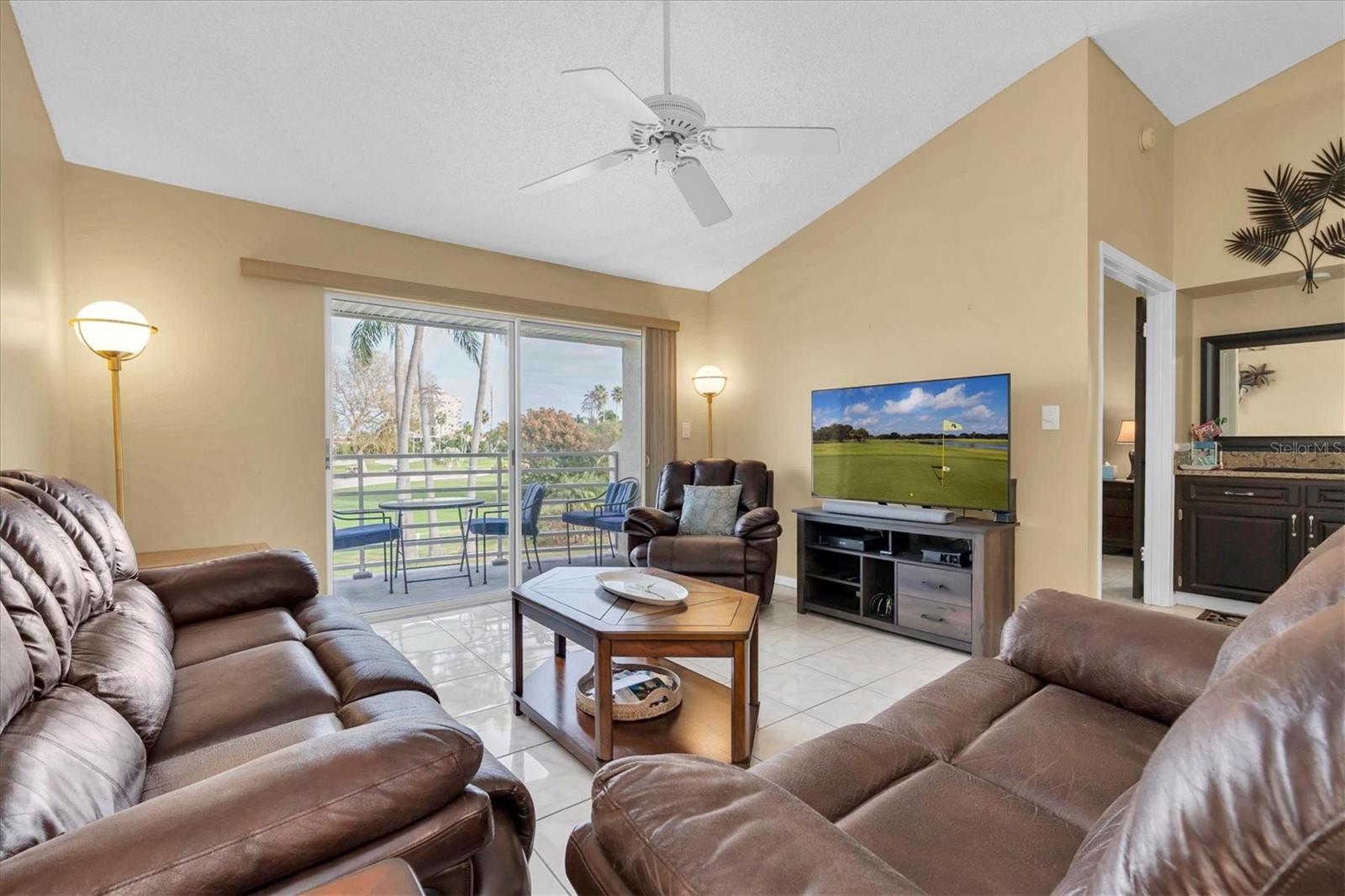 Image 13 of 38 For 6059 Bahia Del Mar Boulevard 238