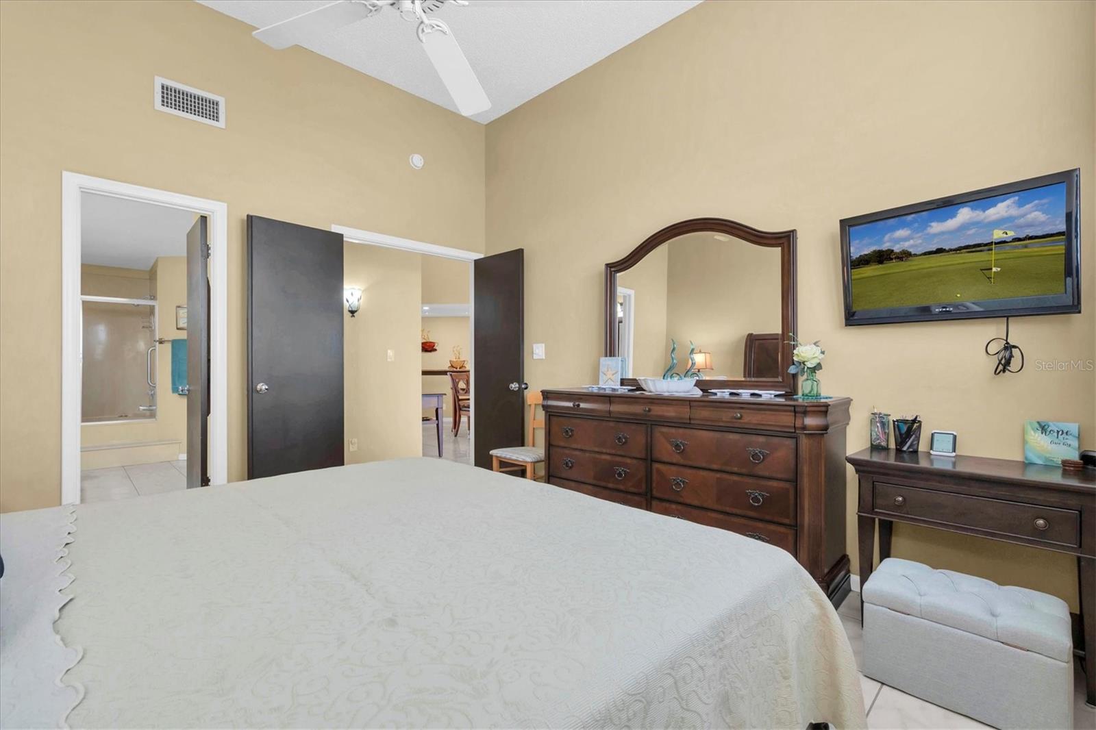 Image 22 of 38 For 6059 Bahia Del Mar Boulevard 238