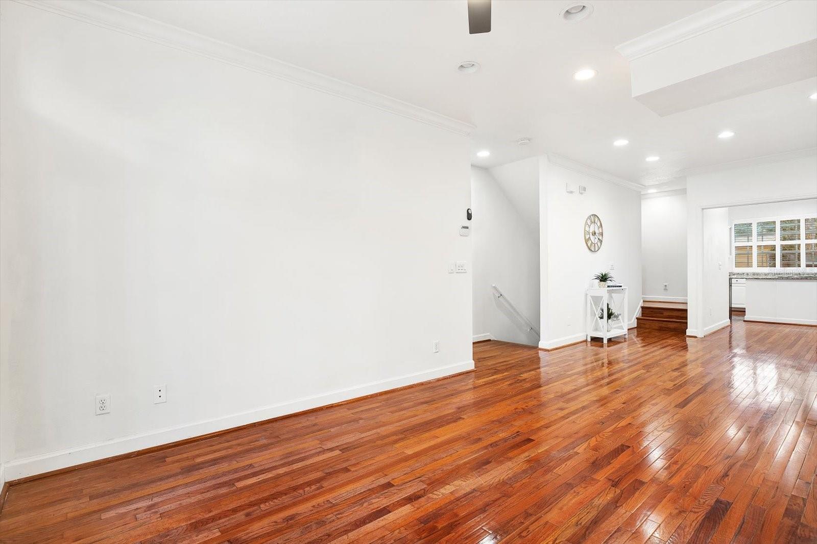 Image 11 of 40 For 3006 Julia Street C