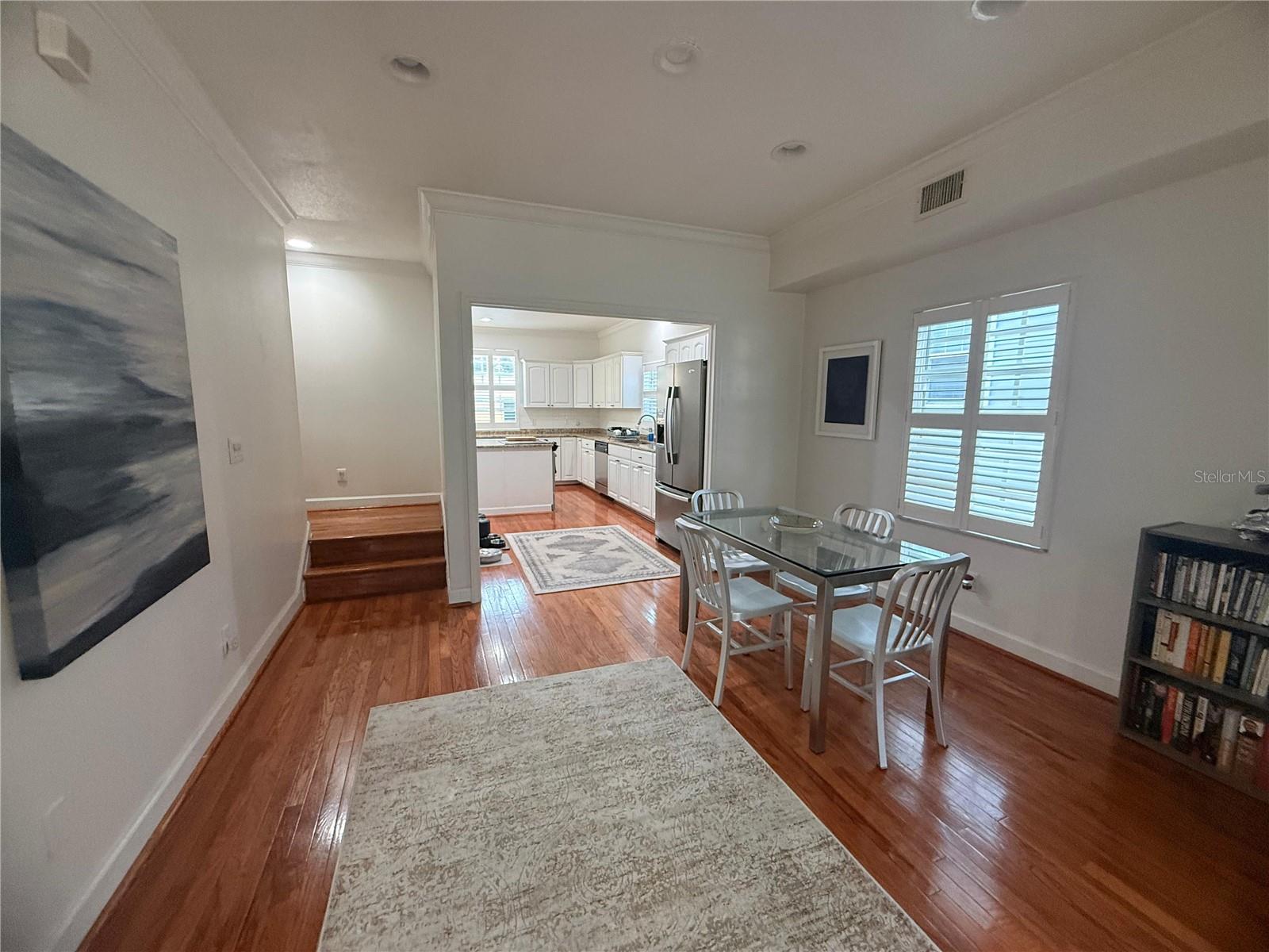 Image 22 of 40 For 3006 Julia Street C