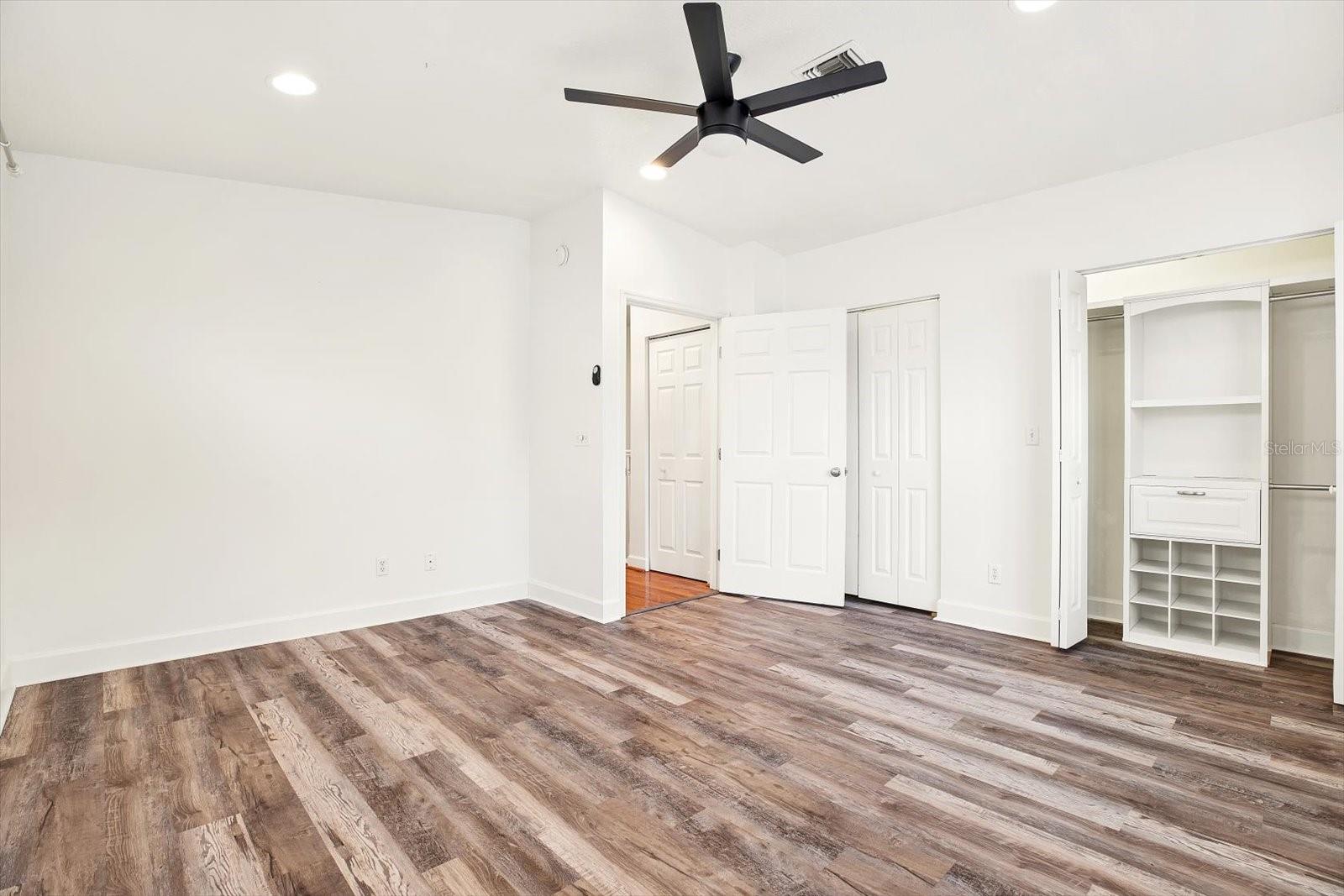 Image 27 of 40 For 3006 Julia Street C