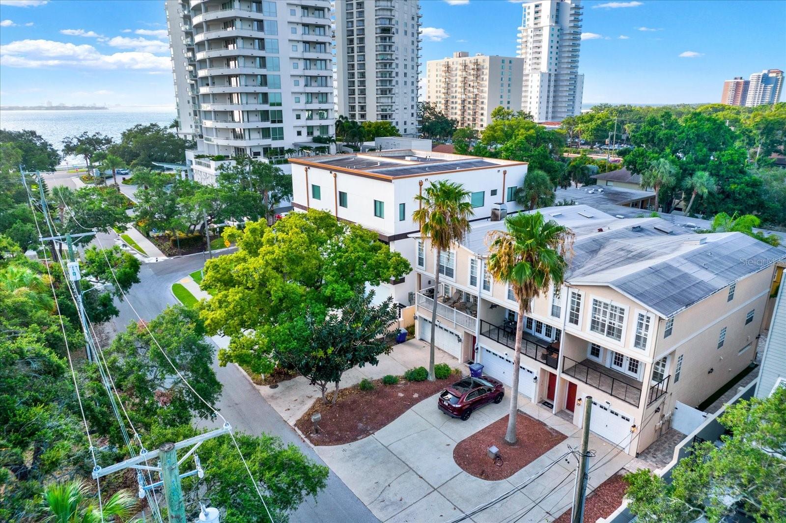 Image 3 of 40 For 3006 Julia Street C