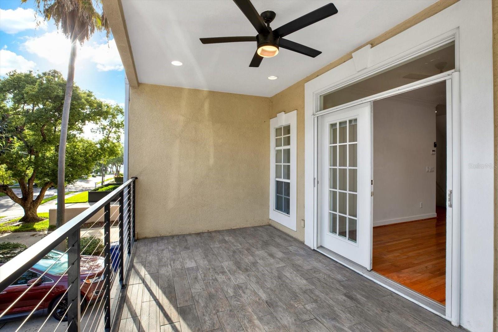 Image 33 of 40 For 3006 Julia Street C