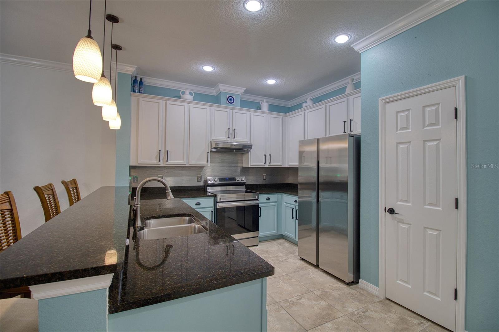 Image 15 of 71 For 2232 Parrot Fish Drive