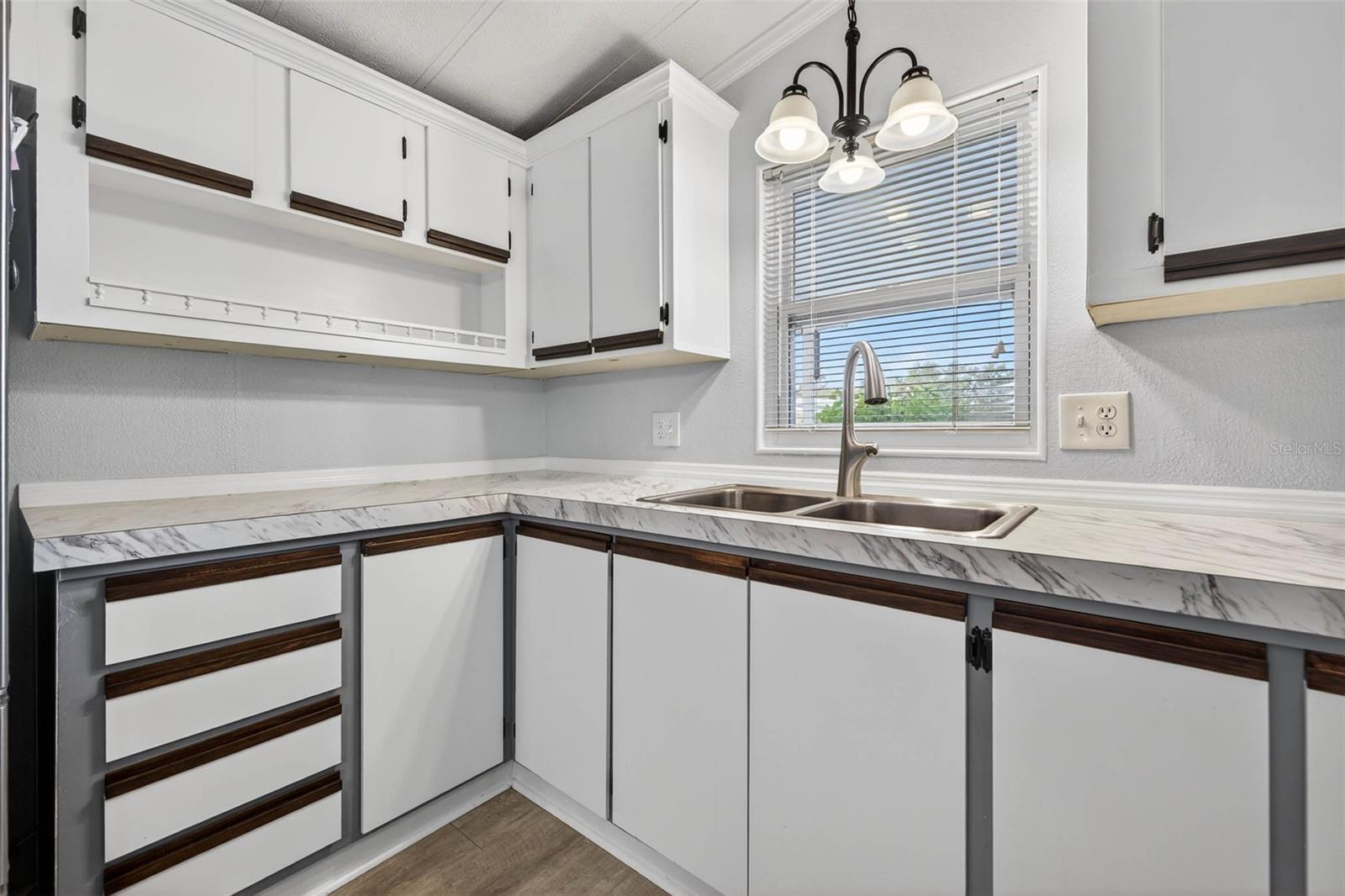 Image 9 of 35 For 3904 William Hume Drive