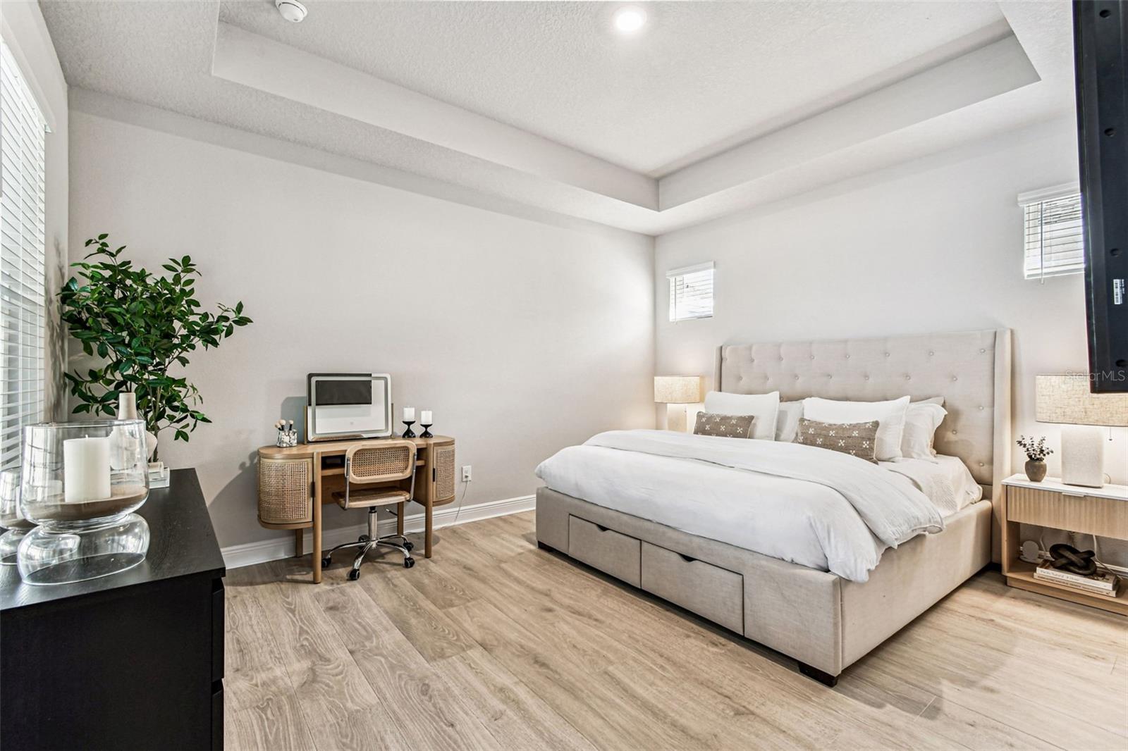 Listing photo id 18 for 28748 Rambutan Drive