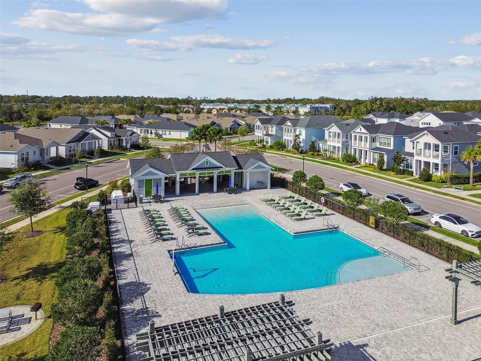 Listing photo id 34 for 28748 Rambutan Drive