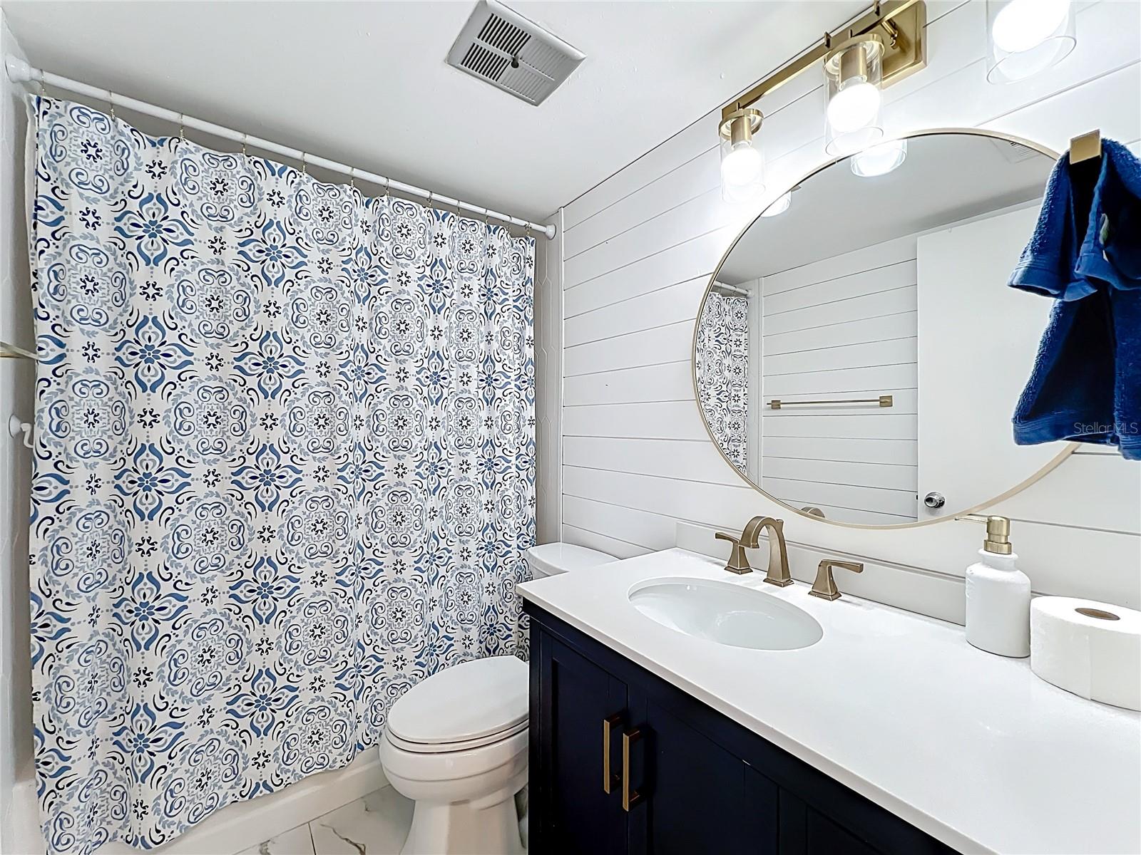 Image 12 of 39 For 12760 Indian Rocks Road 583