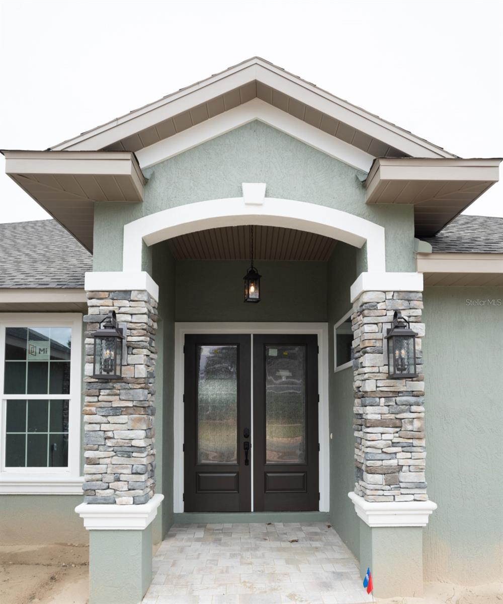 Image 3 of 28 For 17887 72nd Street Road