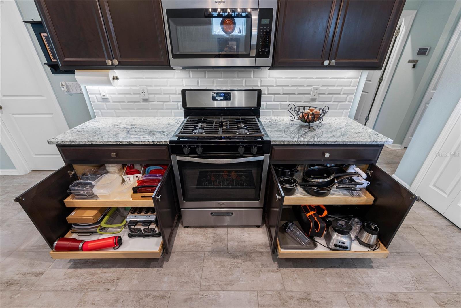 Image 13 of 46 For 5513 Los Robles Court