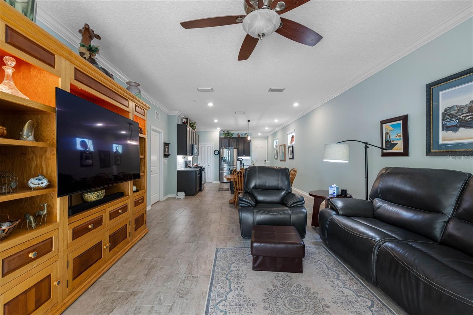 Image 17 of 46 For 5513 Los Robles Court