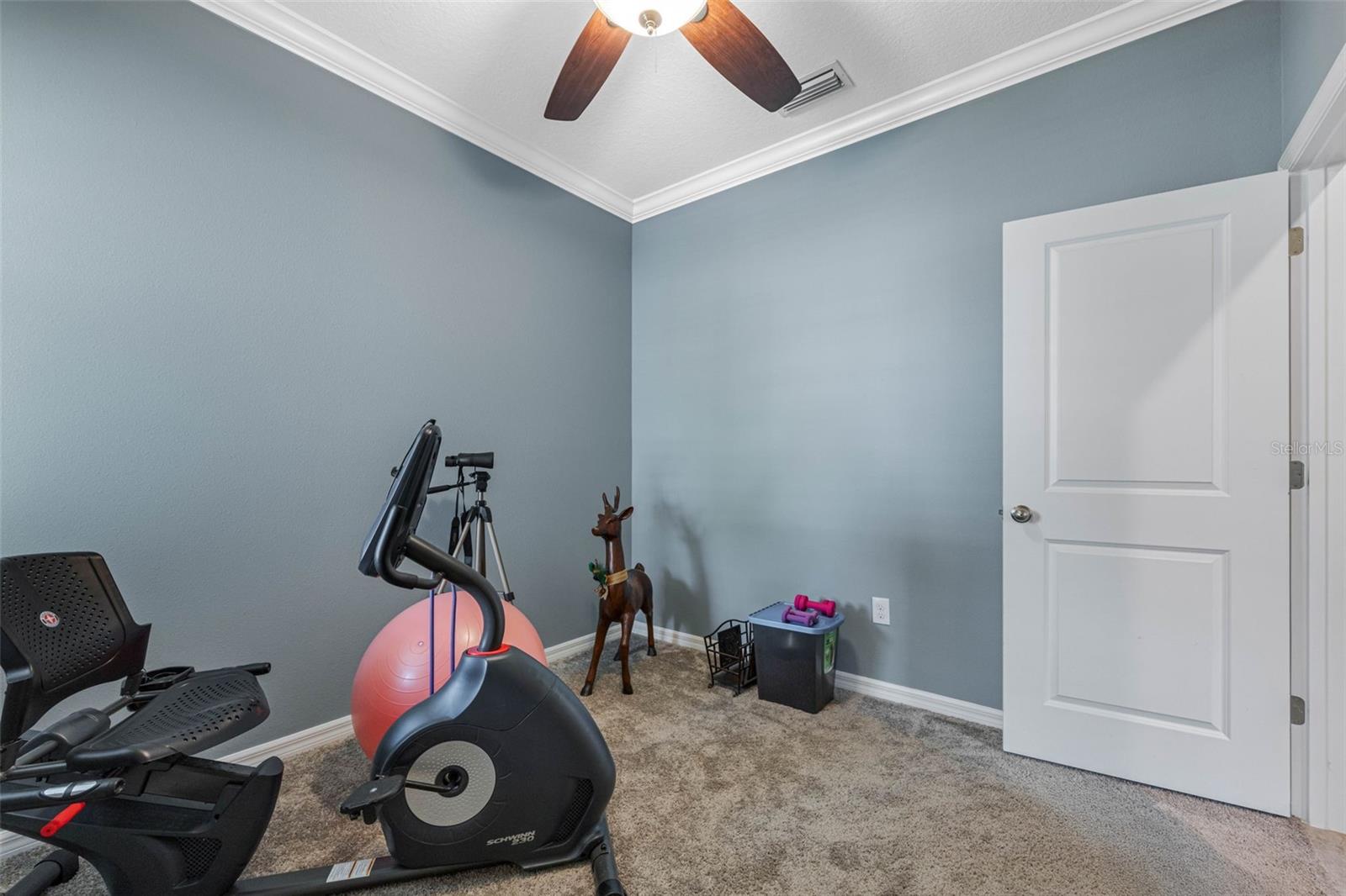 Image 28 of 46 For 5513 Los Robles Court