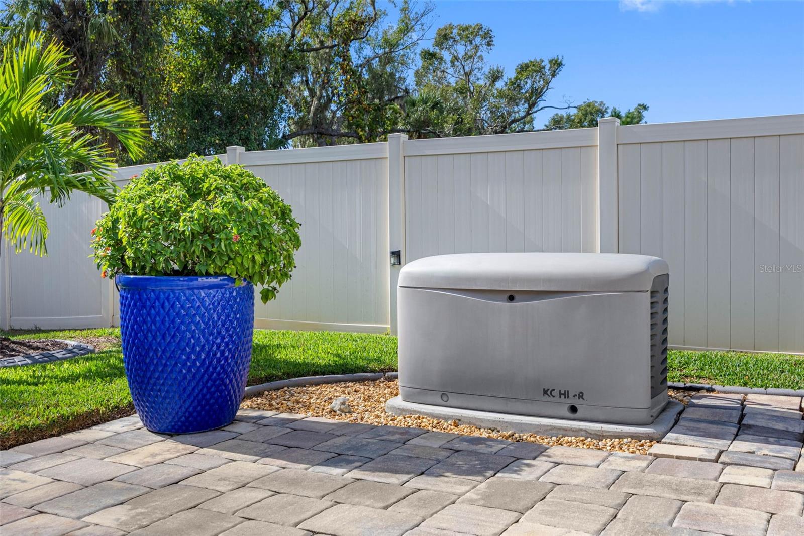 Image 4 of 46 For 5513 Los Robles Court