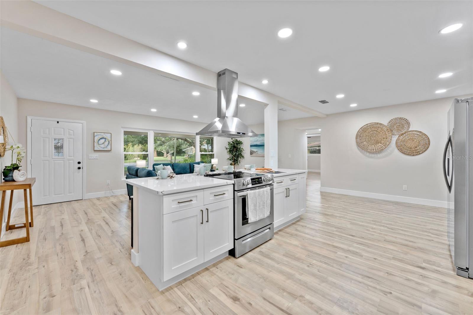 Image 11 of 39 For 2227 Alice Lane