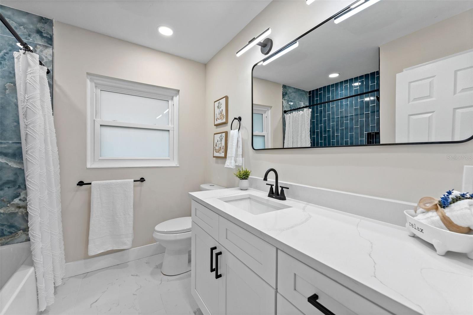 Image 19 of 39 For 2227 Alice Lane