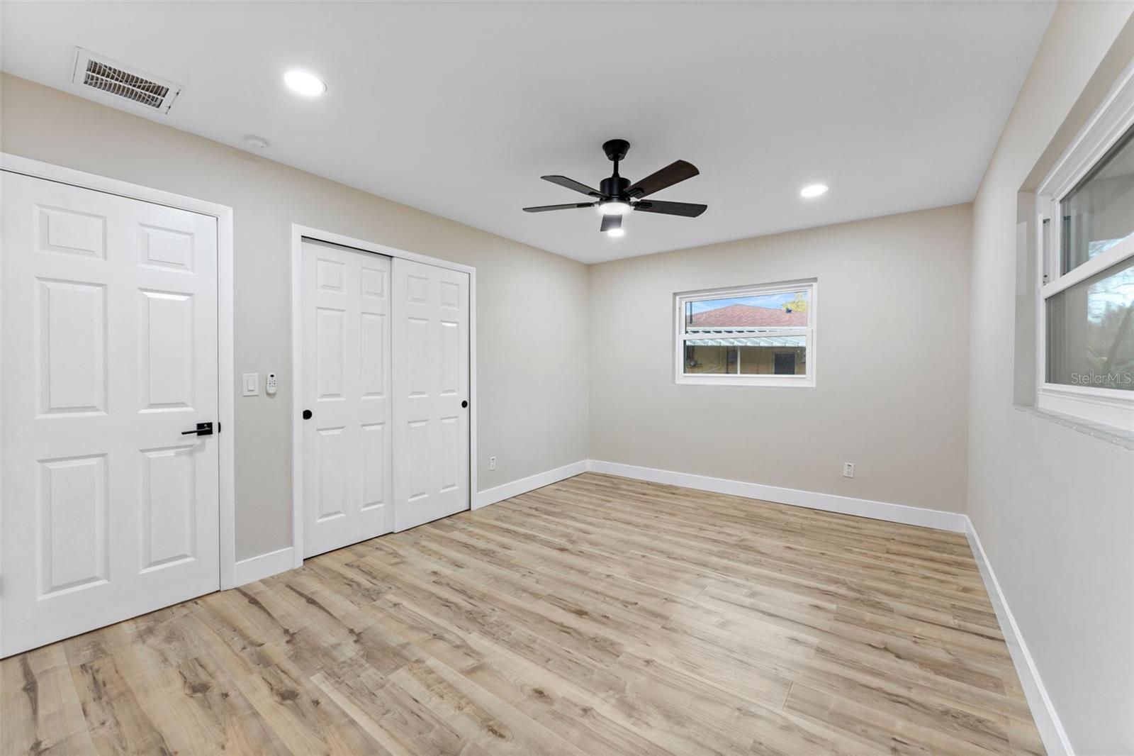 Image 27 of 39 For 2227 Alice Lane