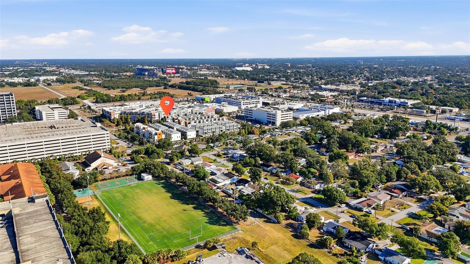 Image 56 of 75 For 2511 Grady Avenue 91