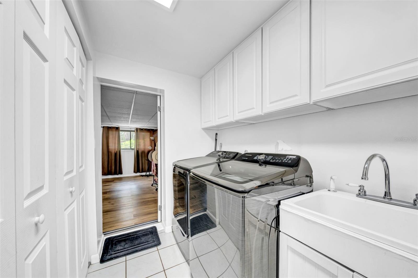 Image 23 of 23 For 8115 Ola Avenue