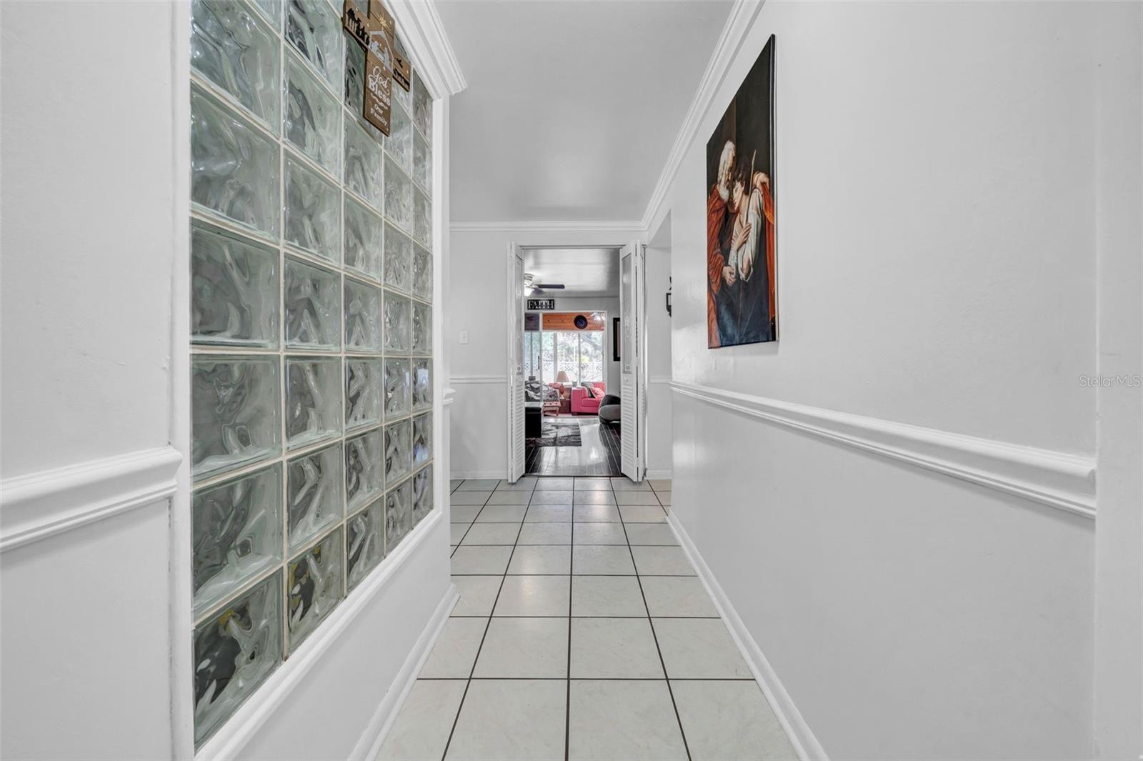 Image 3 of 23 For 8115 Ola Avenue