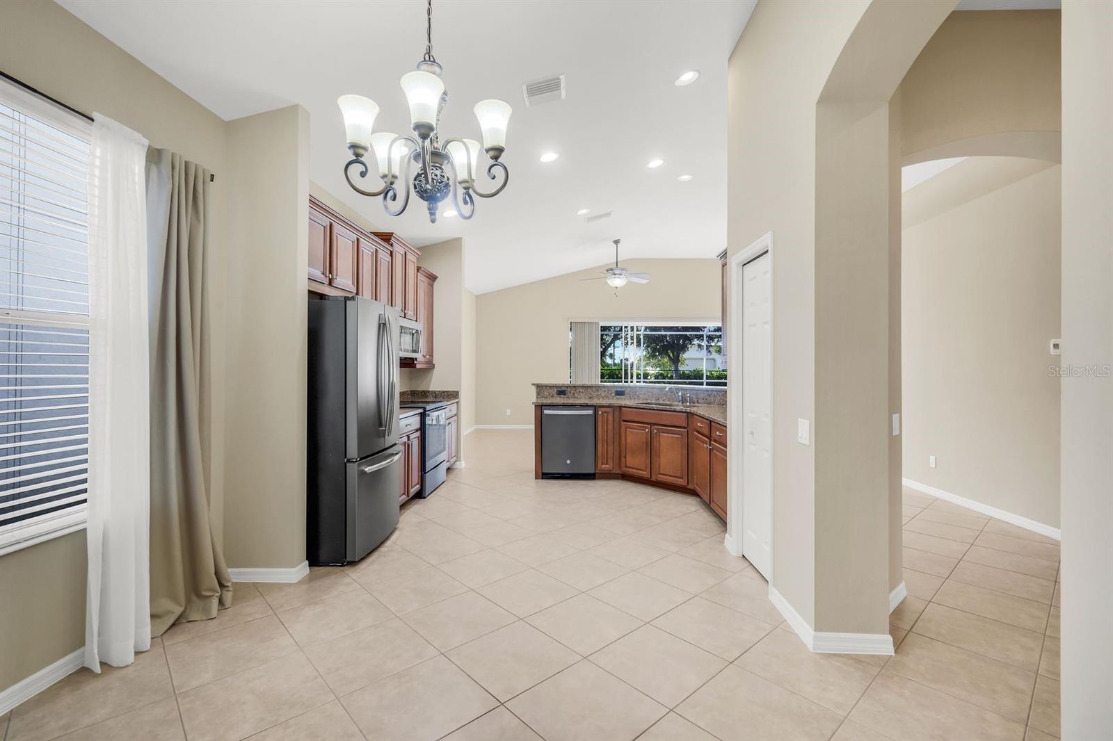 Image 13 of 33 For 2730 Brightside Court