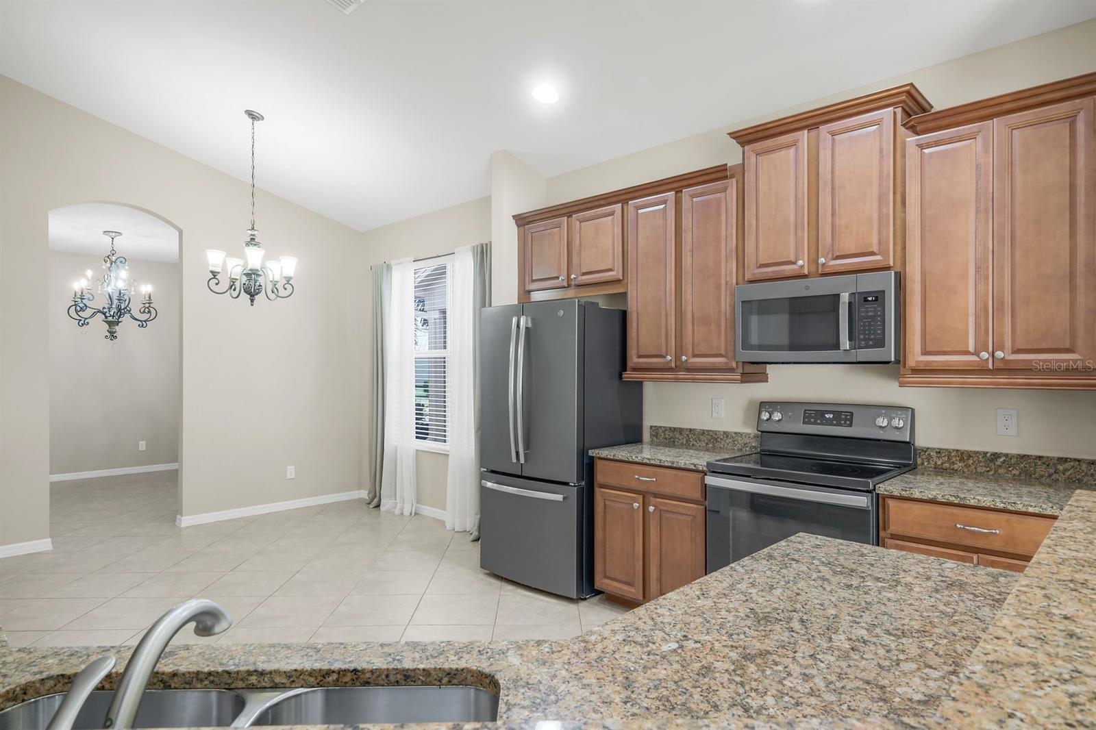 Image 16 of 33 For 2730 Brightside Court