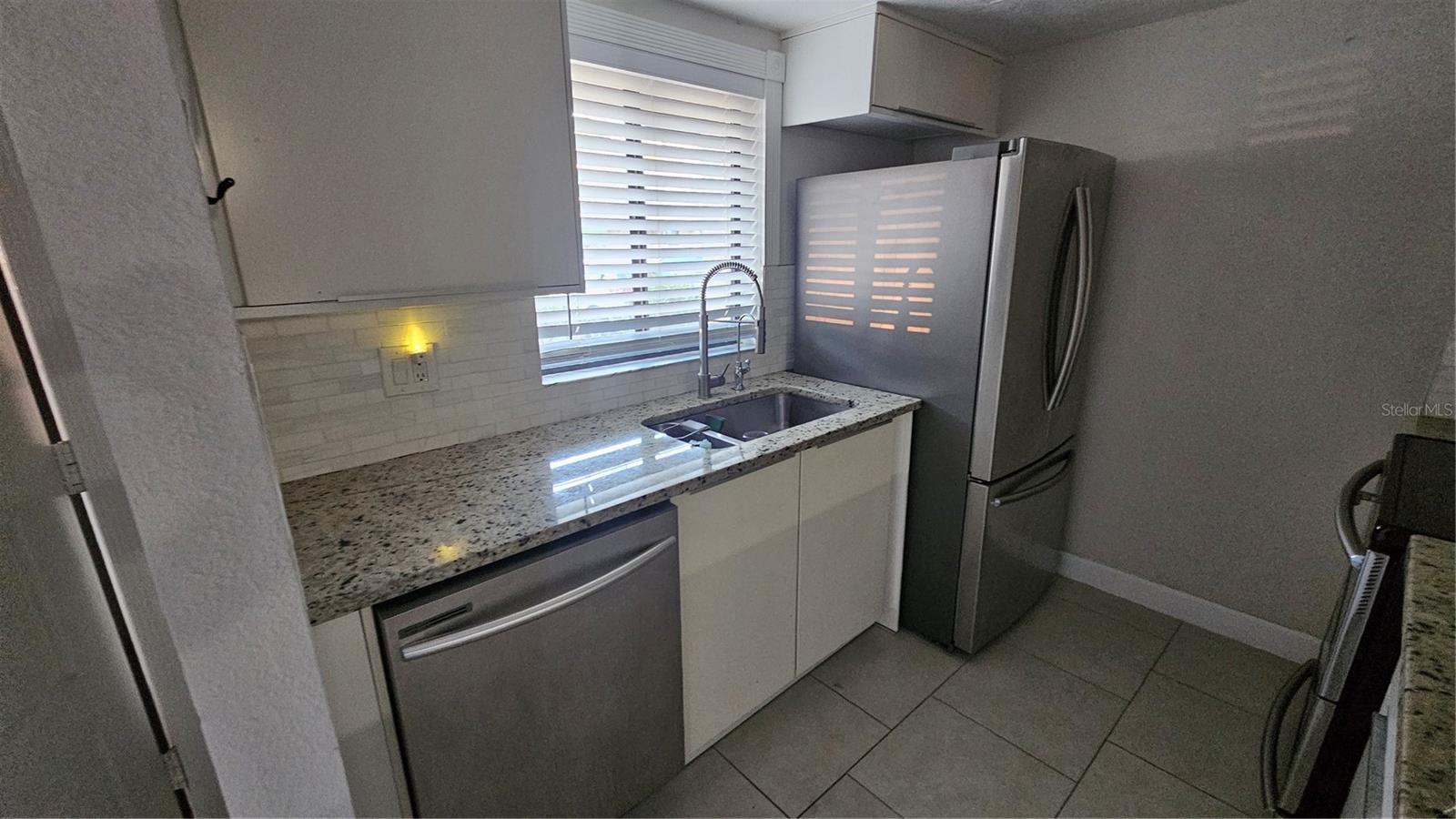 Image 2 of 21 For 3918 Oak Limb Court