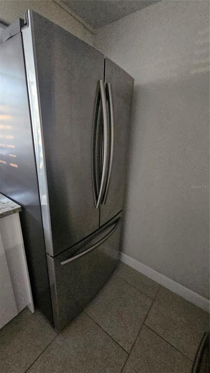 Image 5 of 21 For 3918 Oak Limb Court