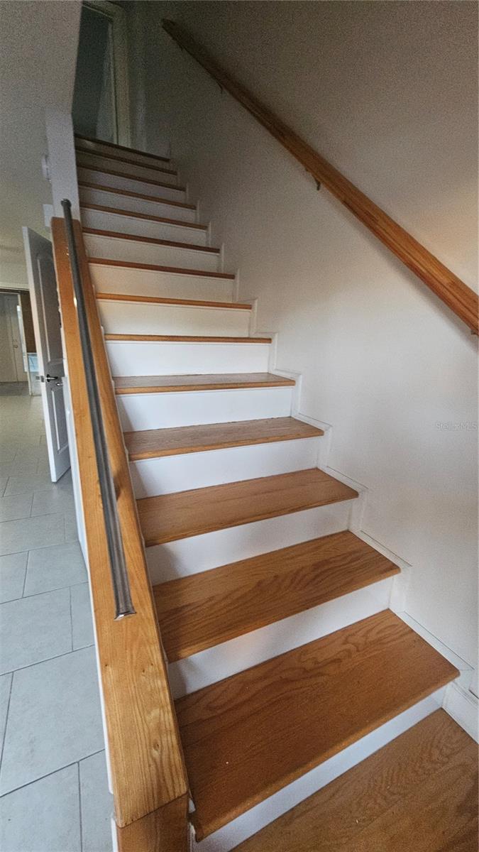 Image 8 of 21 For 3918 Oak Limb Court