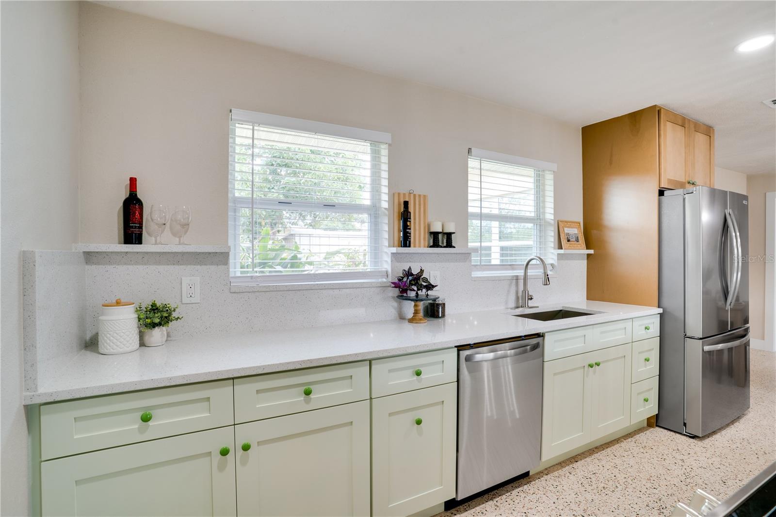 Image 12 of 38 For 8369 120th Street