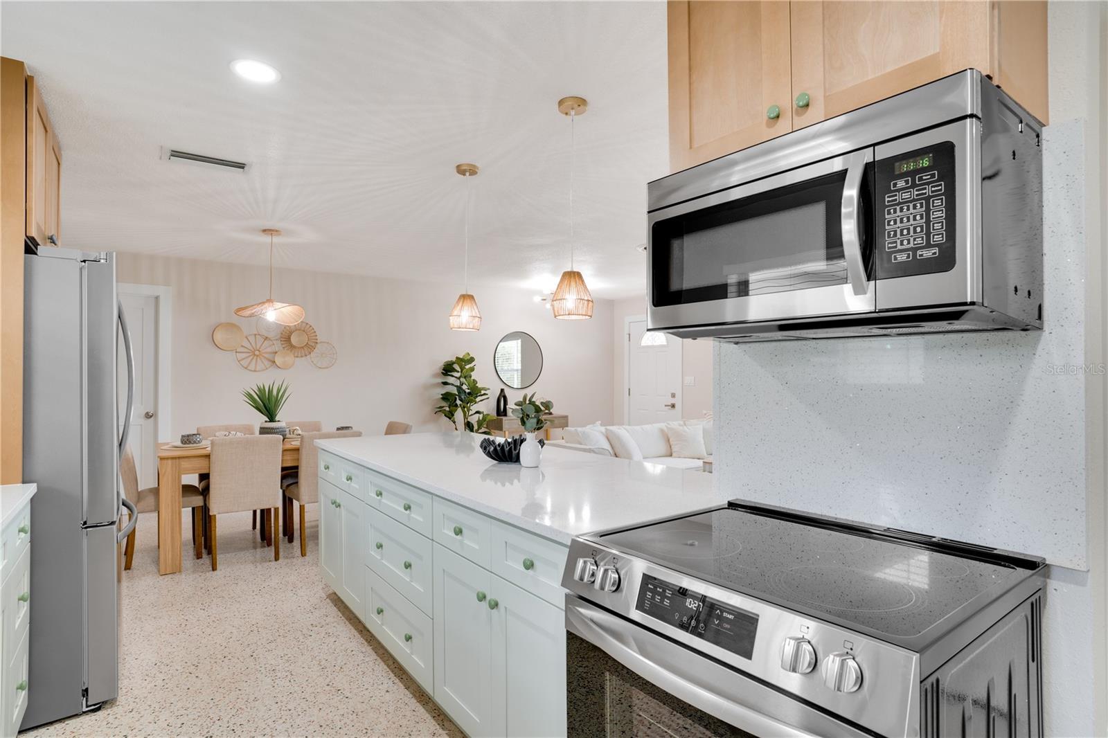 Image 13 of 38 For 8369 120th Street