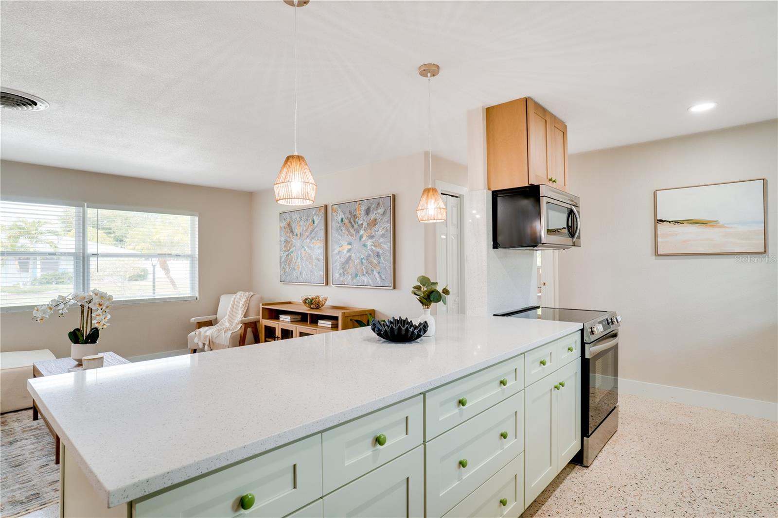 Image 14 of 38 For 8369 120th Street