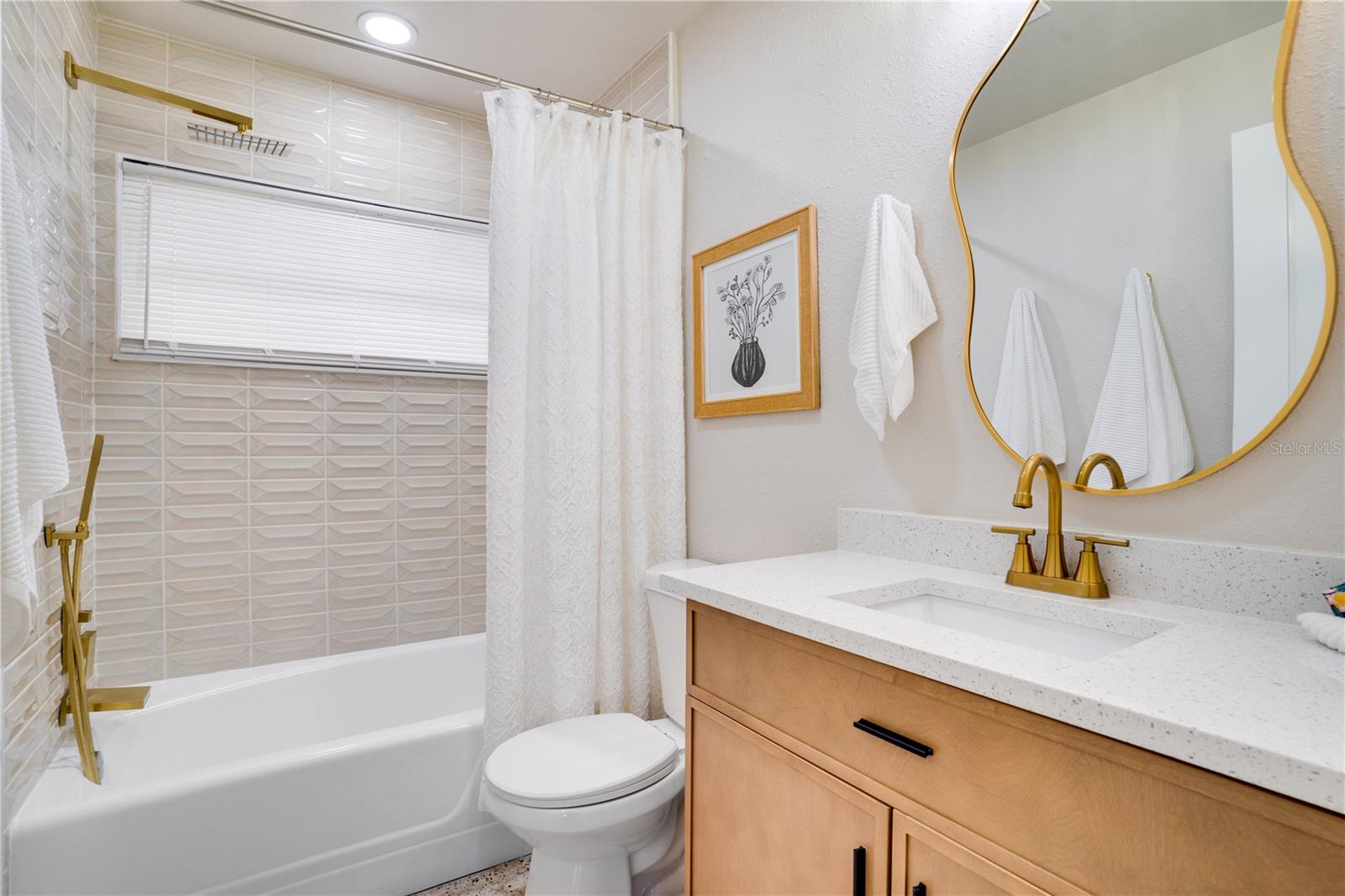 Image 21 of 38 For 8369 120th Street