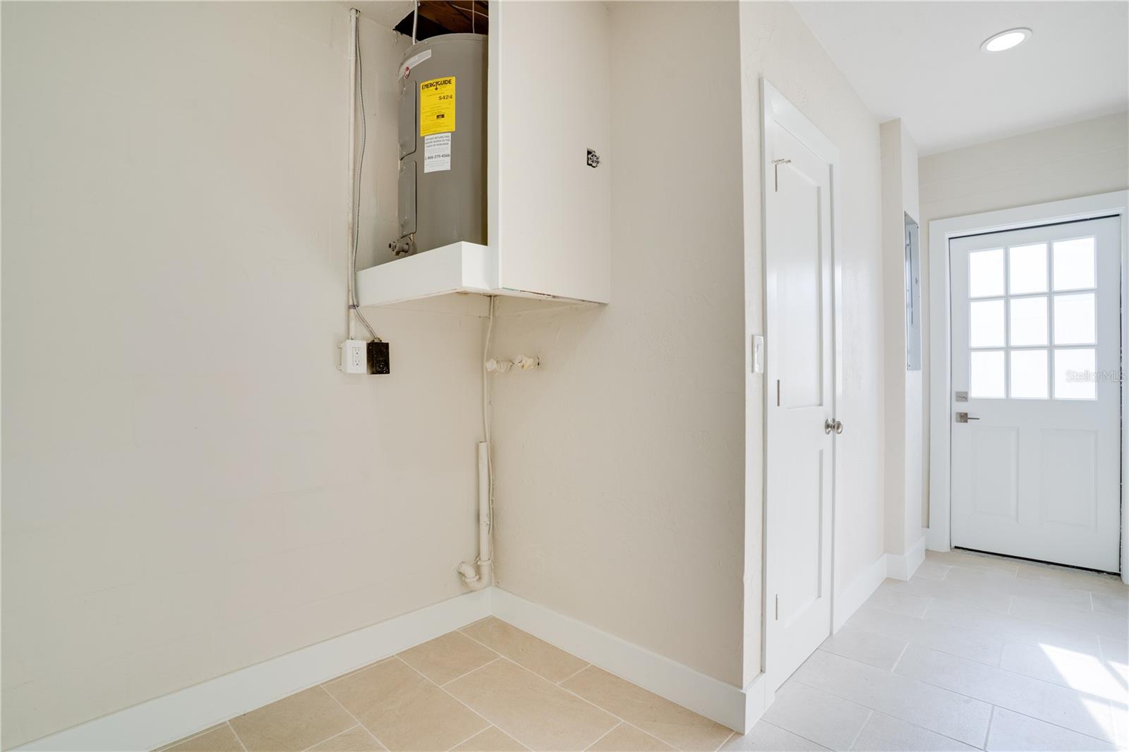 Image 24 of 38 For 8369 120th Street