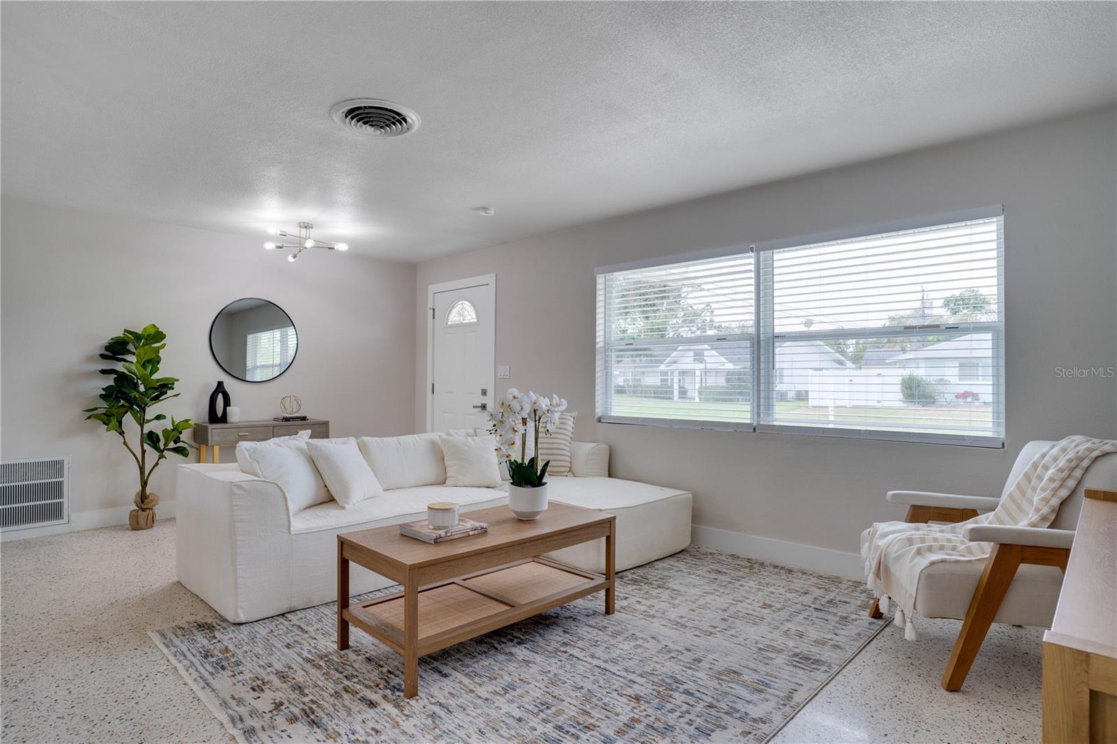 Image 7 of 38 For 8369 120th Street