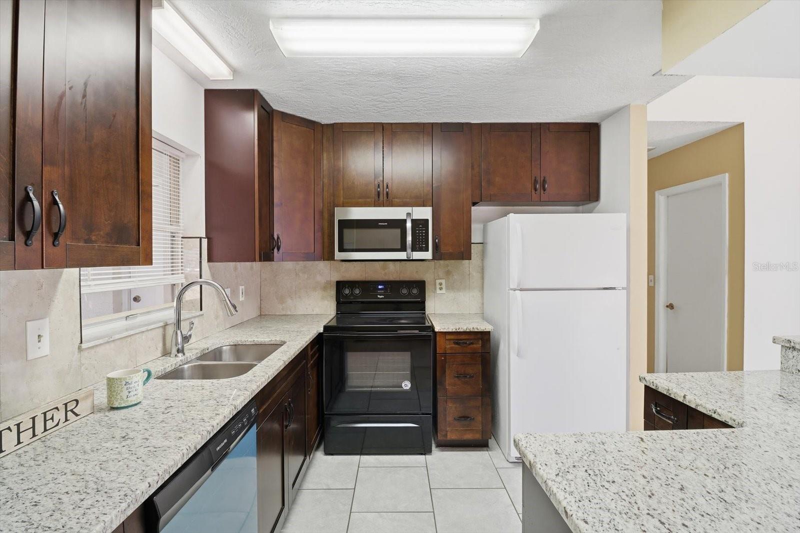 Image 10 of 29 For 9391 Marquette Lane