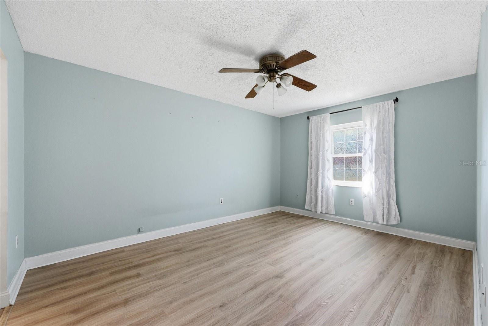 Image 15 of 32 For 8605 Bardmoor Boulevard 107a