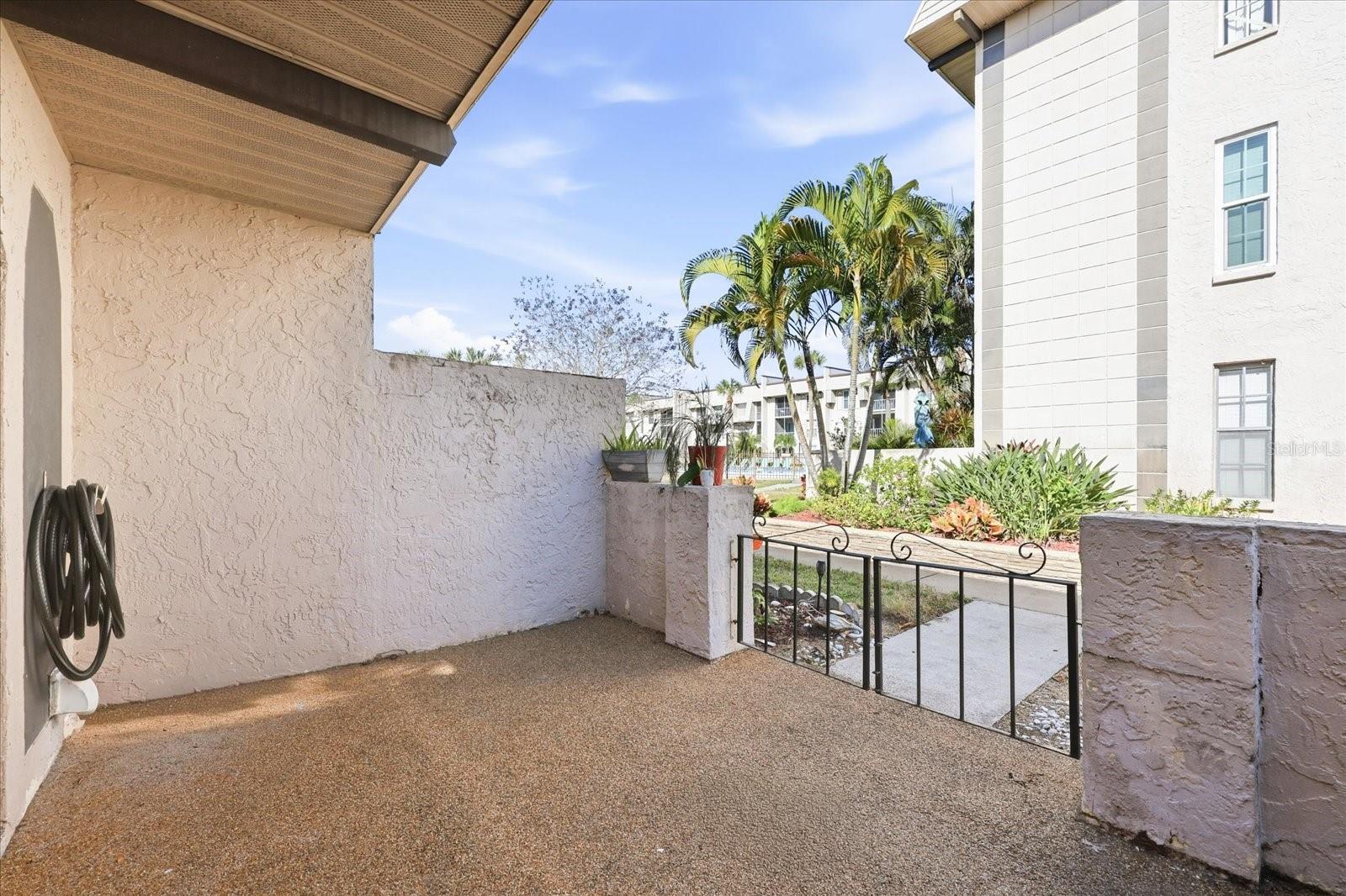 Image 26 of 32 For 8605 Bardmoor Boulevard 107a