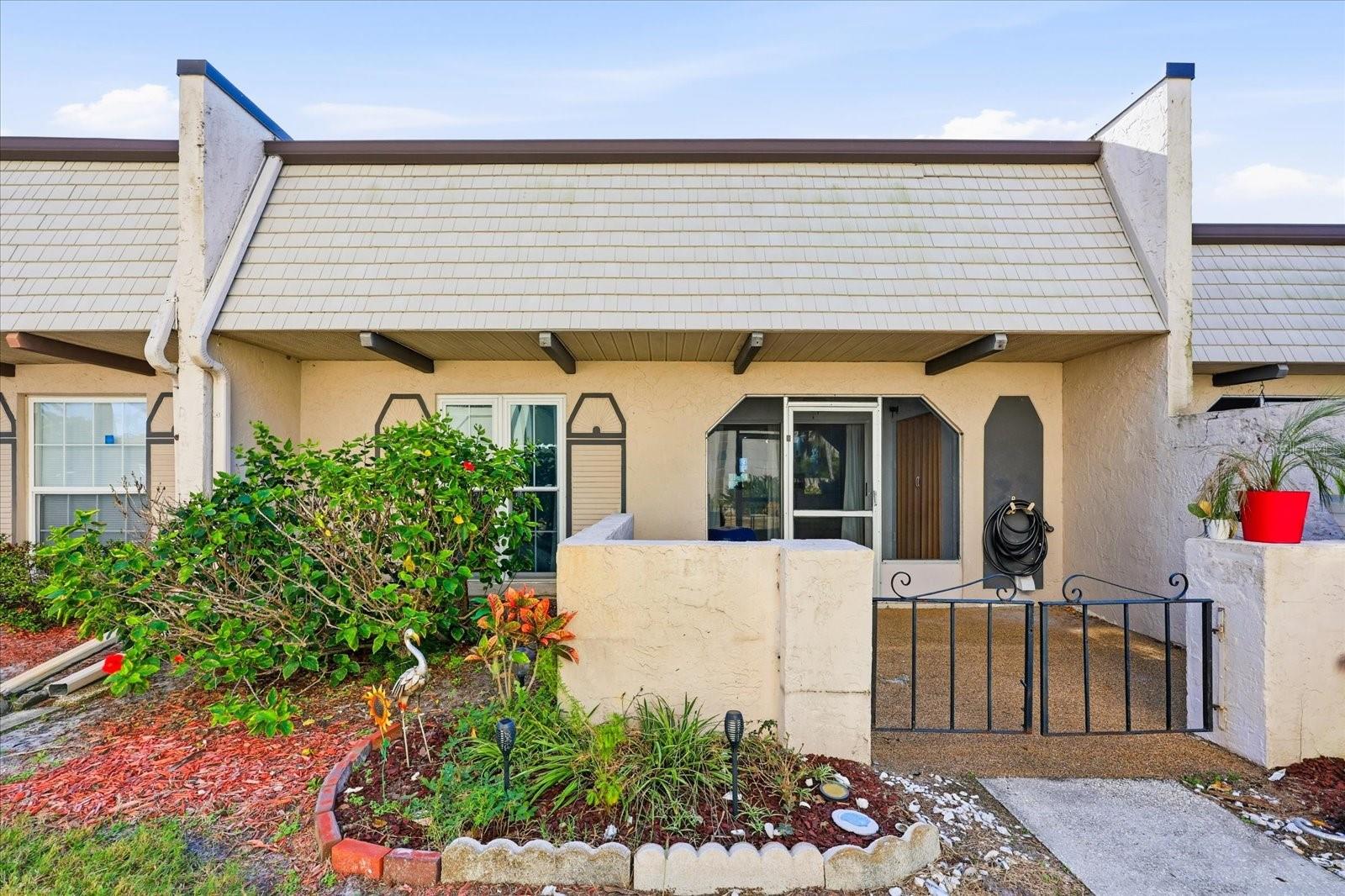 Image 27 of 32 For 8605 Bardmoor Boulevard 107a