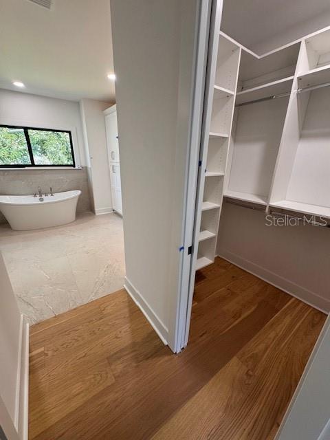 Image 19 of 22 For 3010 Esperanza Avenue