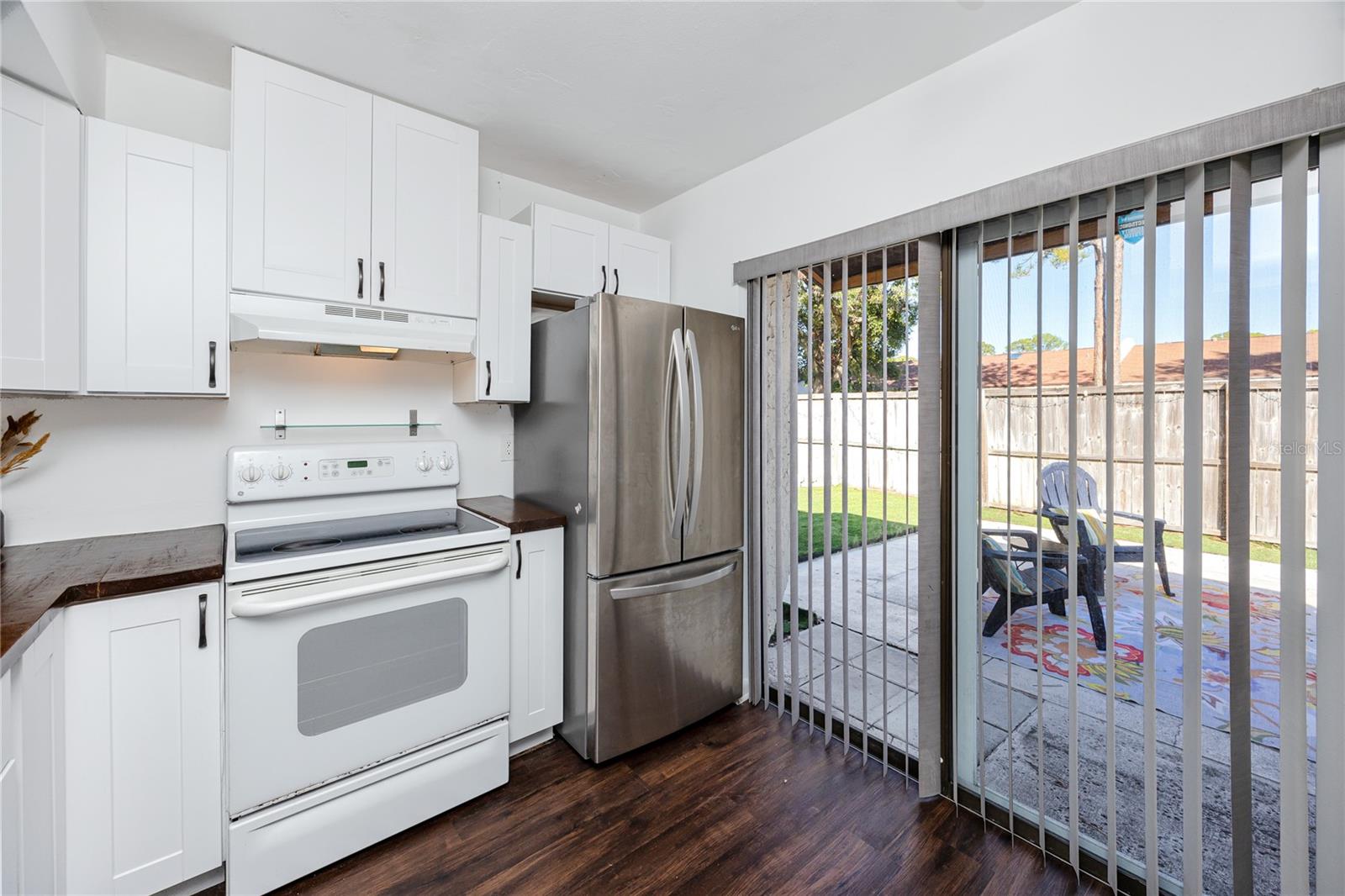 Image 14 of 34 For 2095 Sunset Point Road 2504