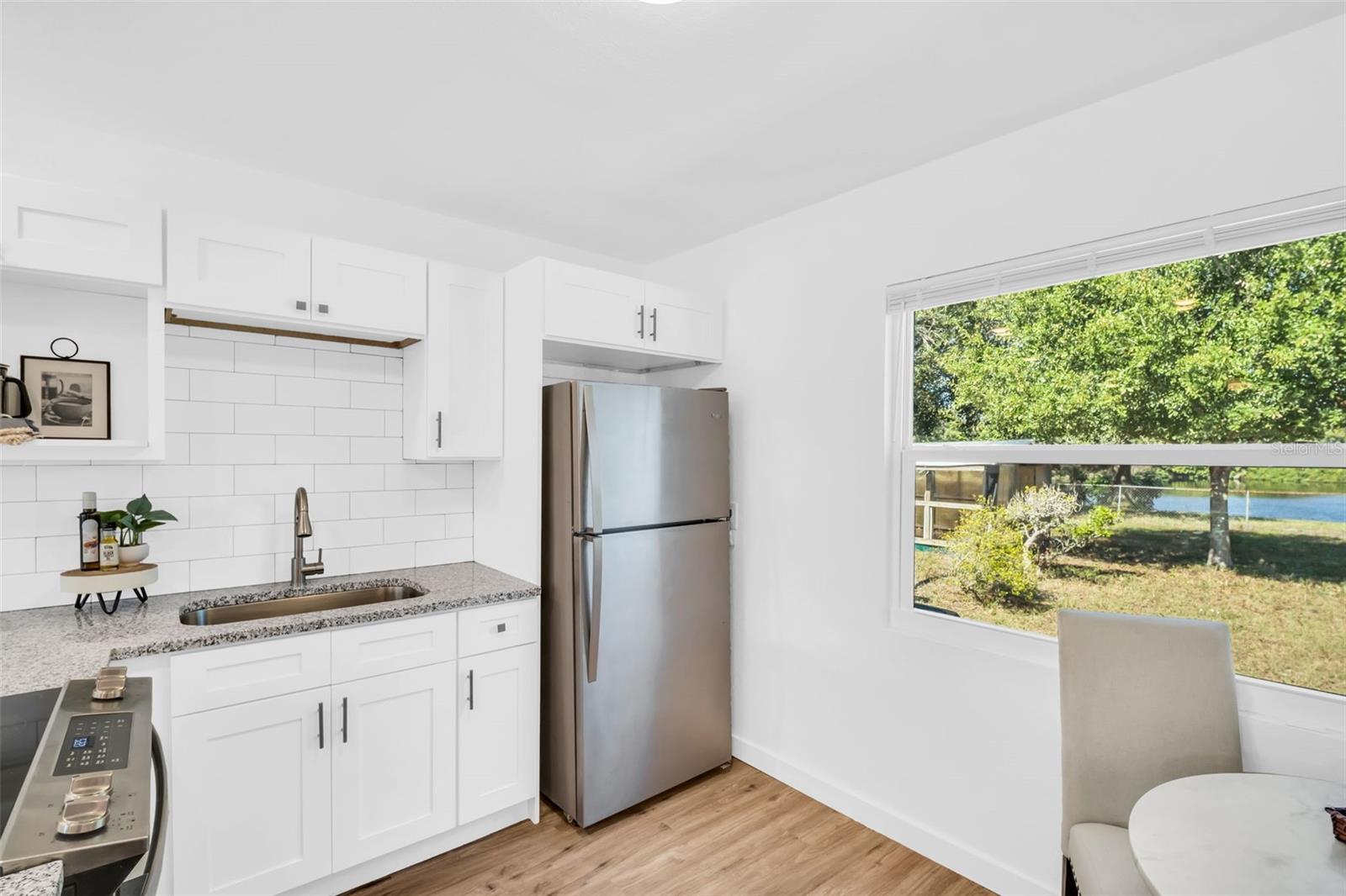 Image 11 of 32 For 6055 7th Avenue S