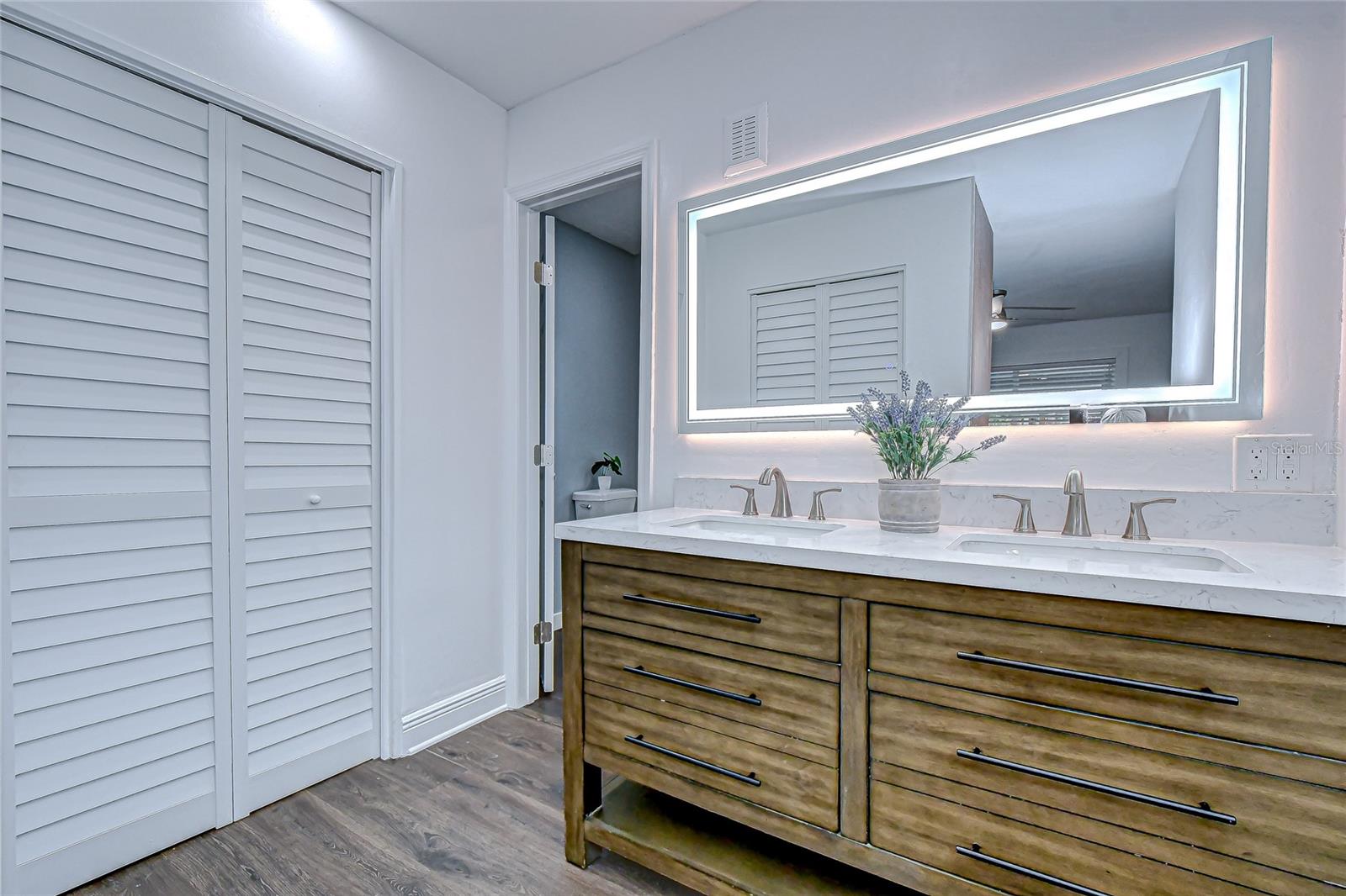 Image 33 of 45 For 645 38th Avenue S