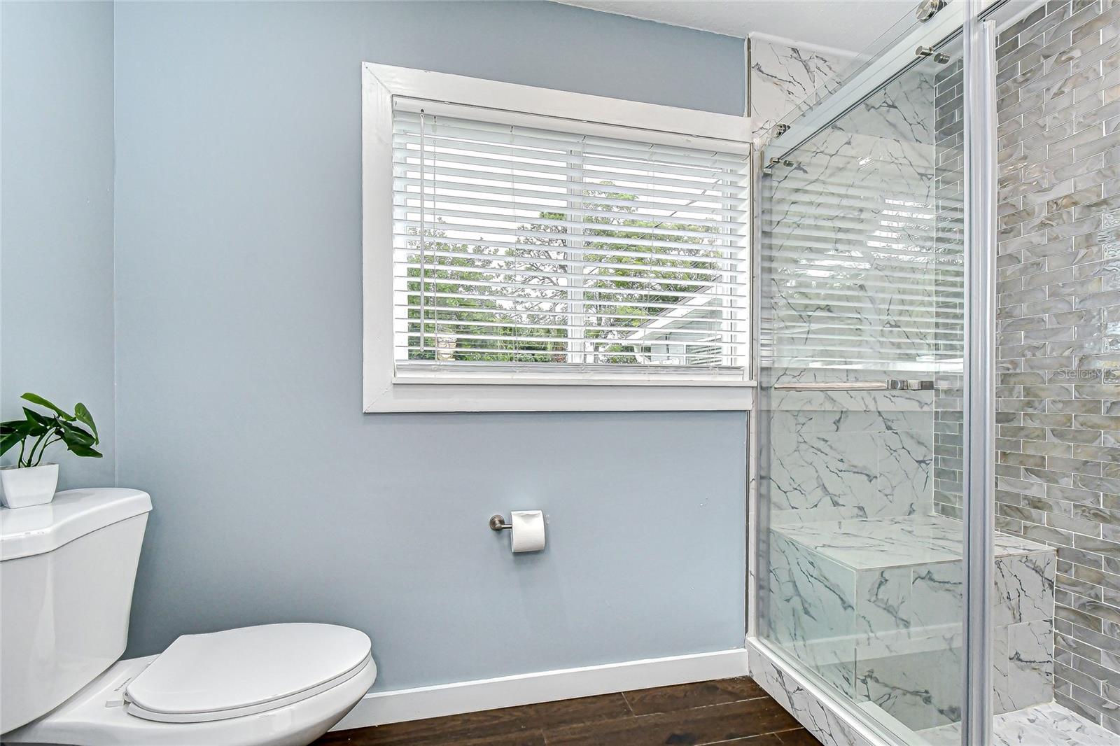 Image 37 of 45 For 645 38th Avenue S