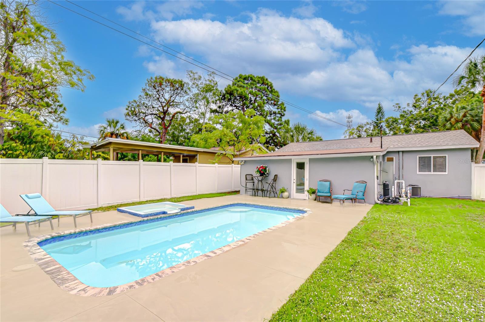 Image 40 of 45 For 645 38th Avenue S