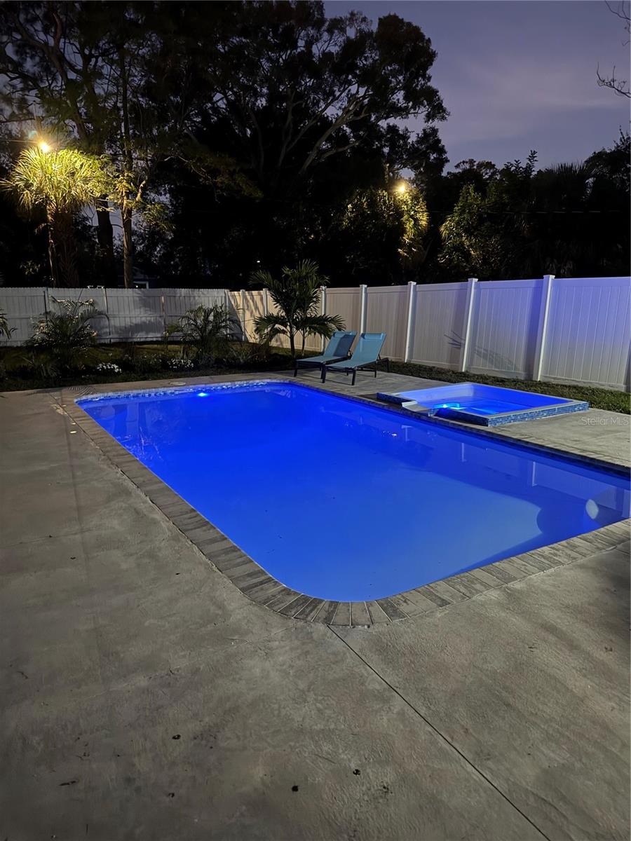 Image 43 of 45 For 645 38th Avenue S