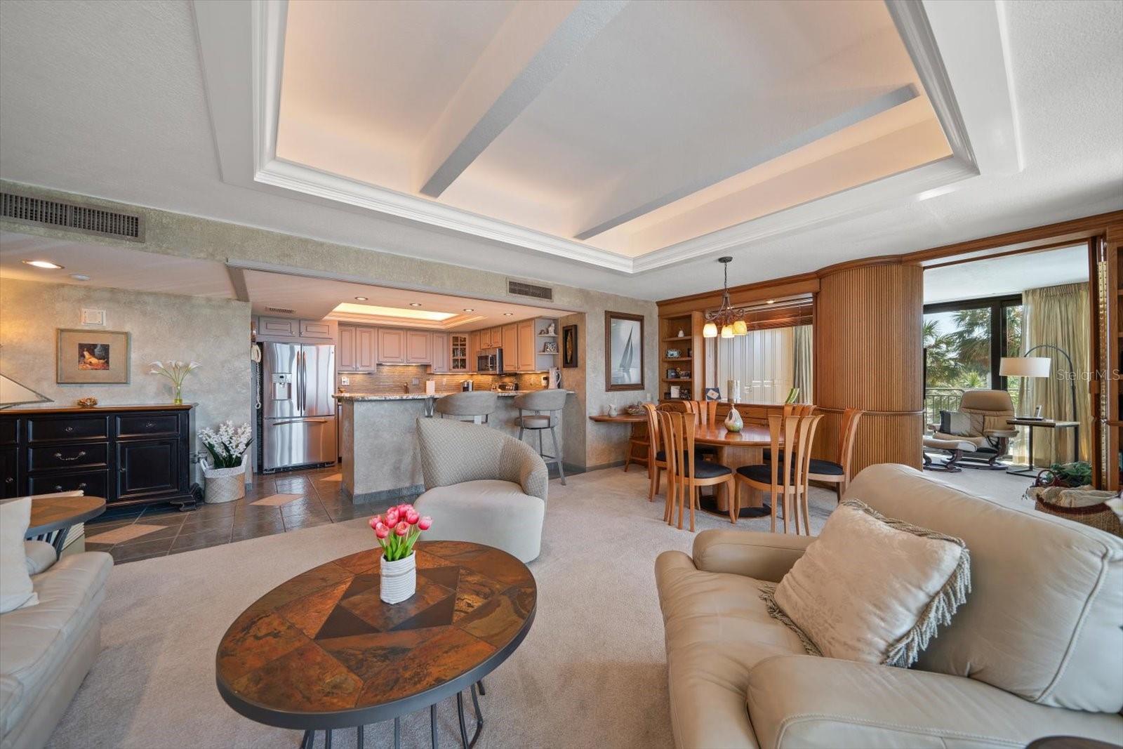 Listing photo id 10 for 7600 Bayshore Drive 204