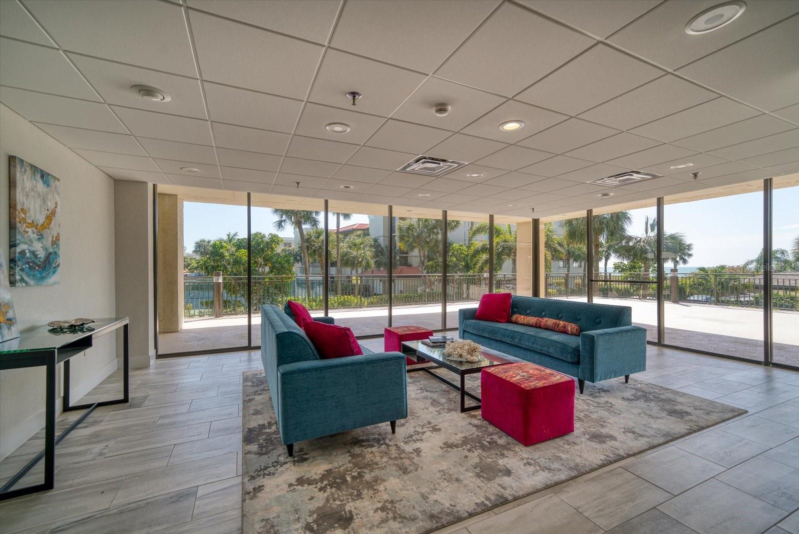 Listing photo id 26 for 7600 Bayshore Drive 204
