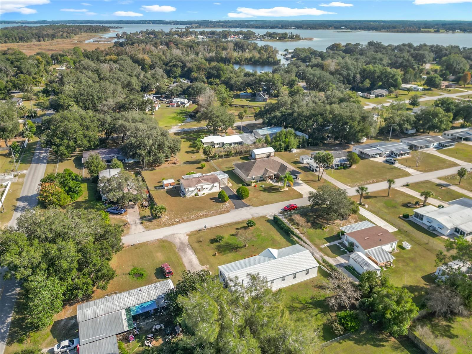 Image 2 of 41 For 15020 104th Court